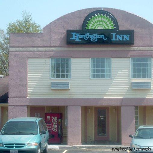 Huntington Inn Exterior photo
